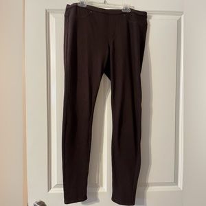 Ladies dark brown hue leggings